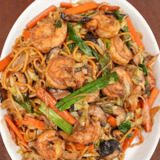 Jumbo Shrimp Lo Mein